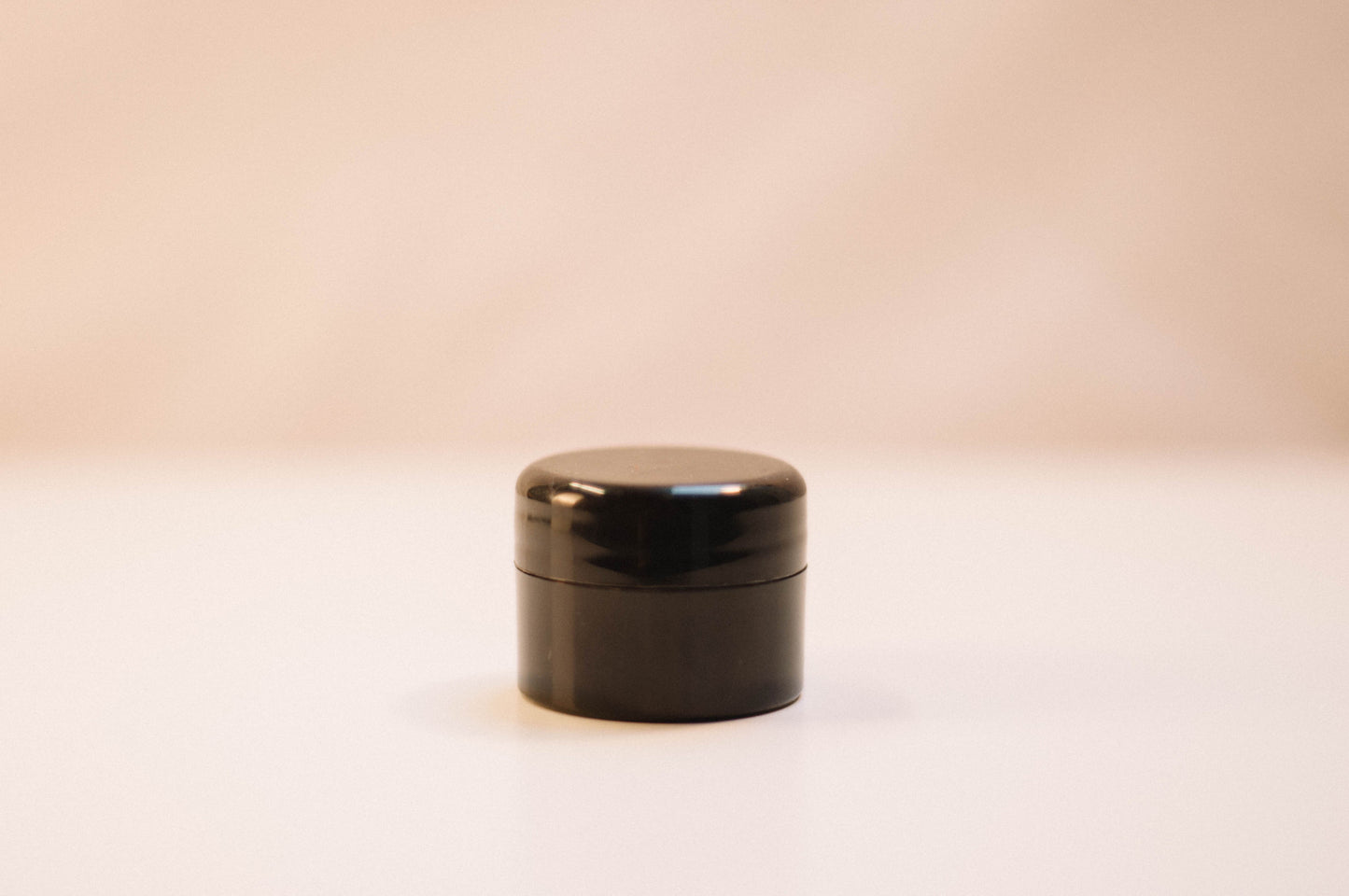 Black 1/4oz Jar Plastic