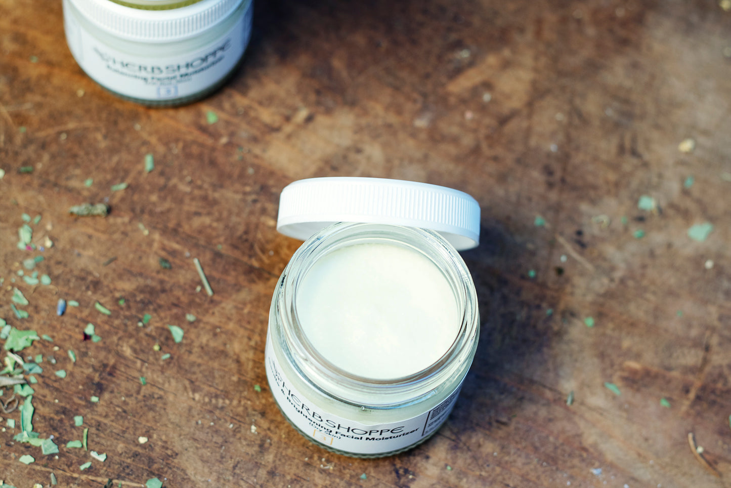 Gentle and Brightening Facial Moisturizer Skin