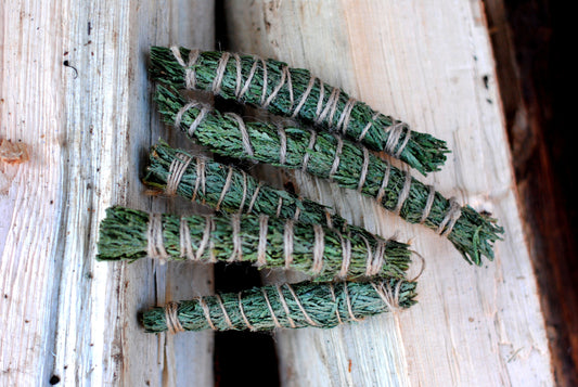 Cedar Bundle