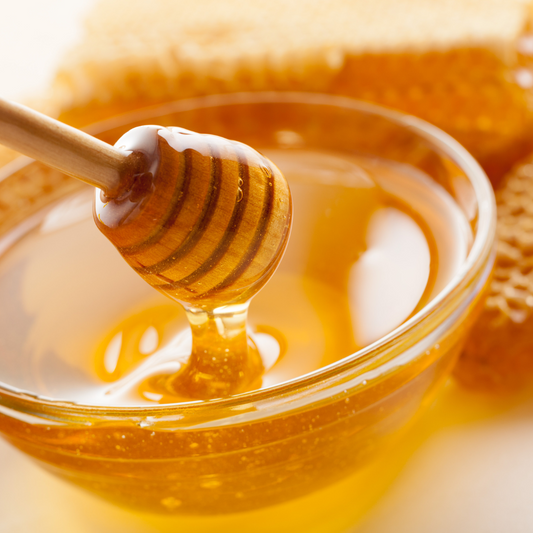 The Ins and Outs of Treating Seasonal Allergies with Local Honey