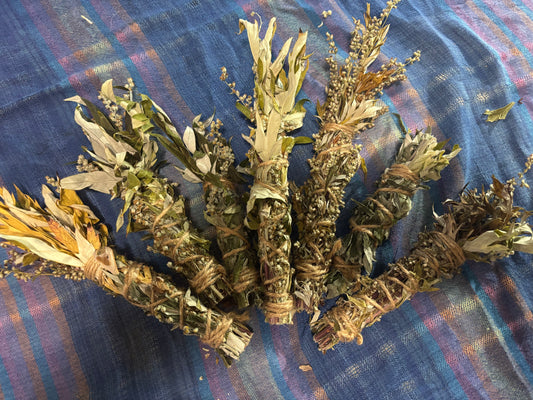 Mugwort Bundle Small THS